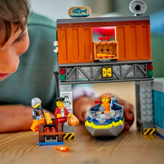 LEGO City Police Speedboat and Crooks Hideout - 60417